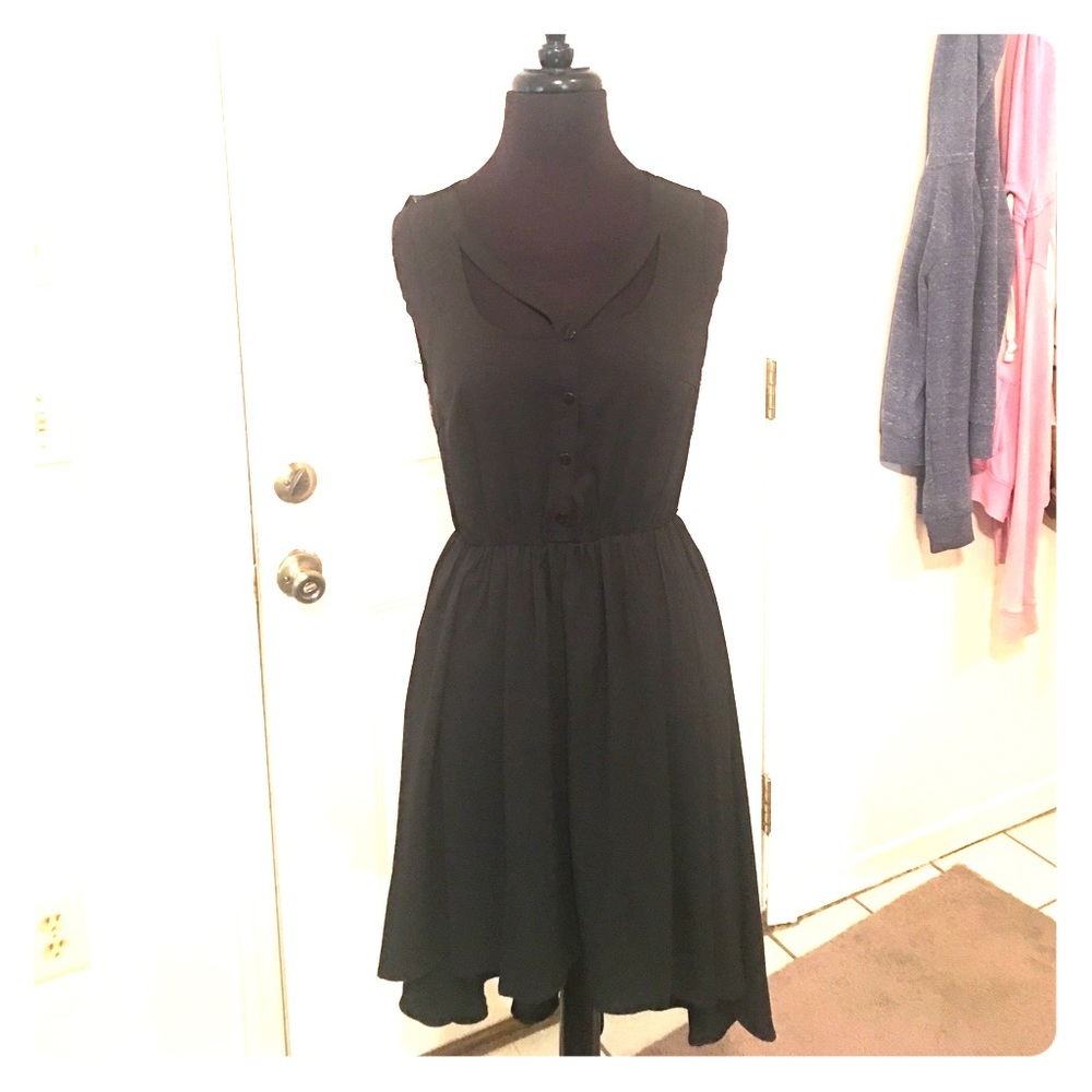 Back-Lace Detail Cocktail Dress