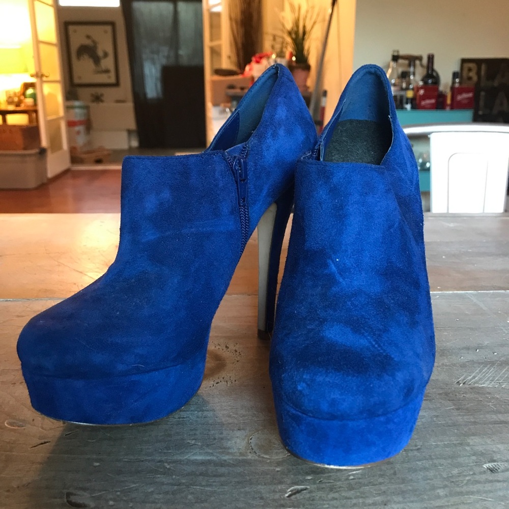 Blue Suede Aldo Booties size 8
