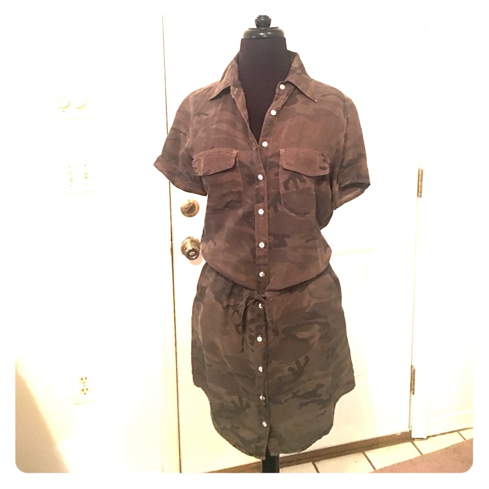GUESS* Camo Button Down Dress