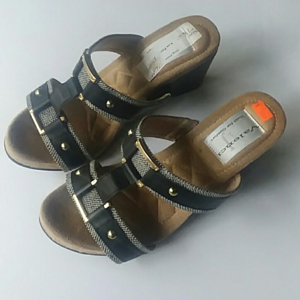 Wedge sandles