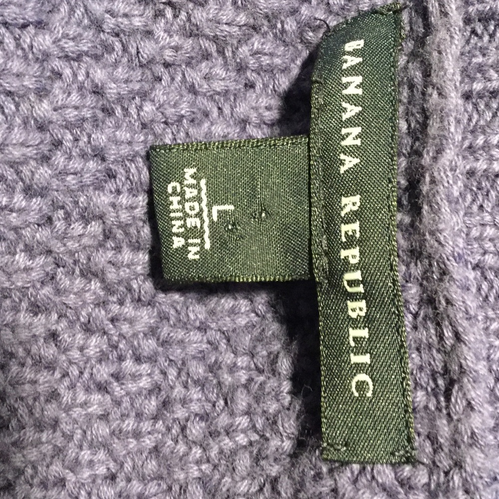 🎈LAST CHANCE DONATING ⭐️Banana Republic sweater - Picture 6 of 6