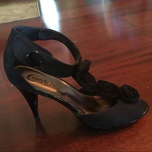 Size 9 Candie's Heel