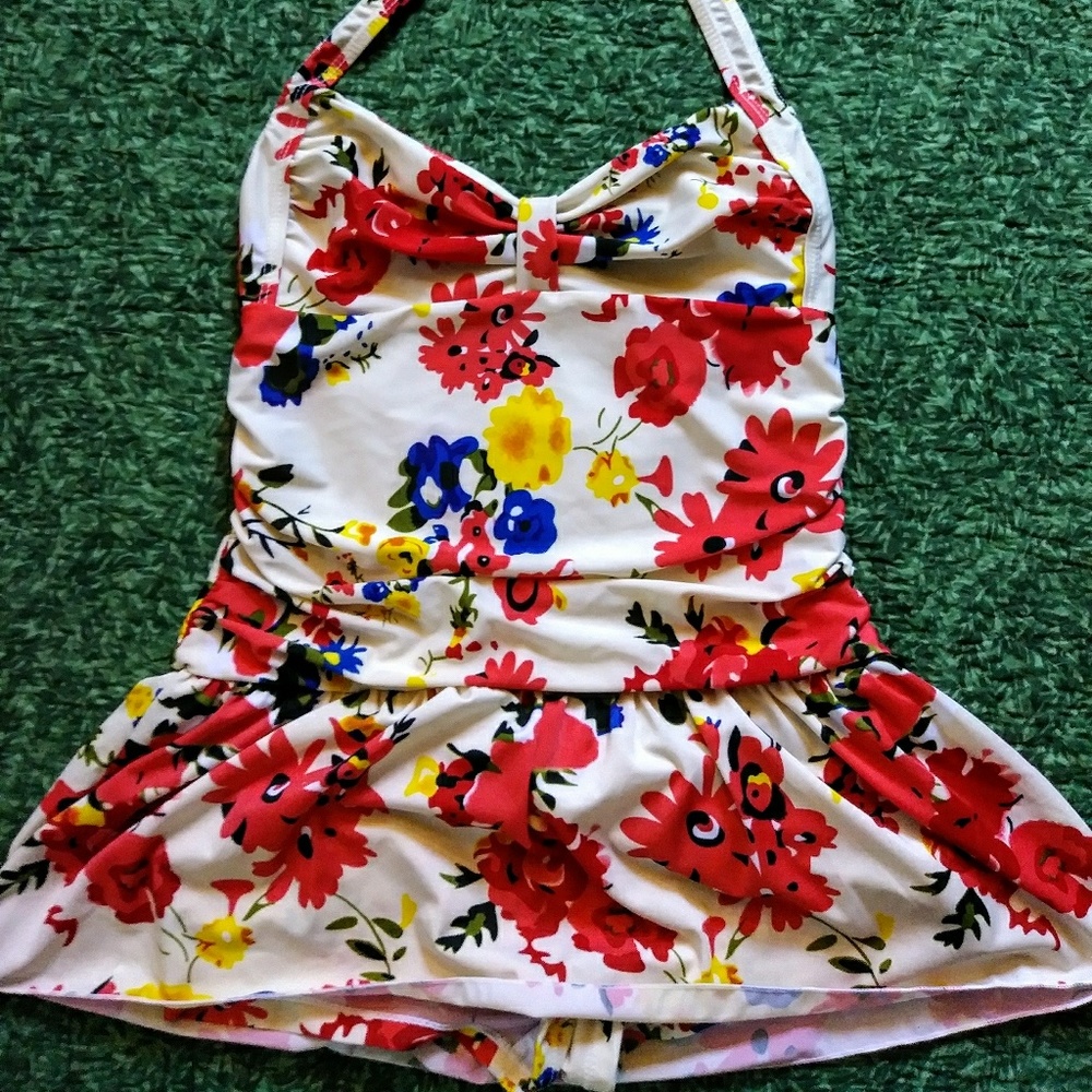 Retro floral swim suit