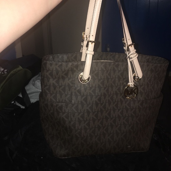 Michel kors signature tote - Picture 1 of 6