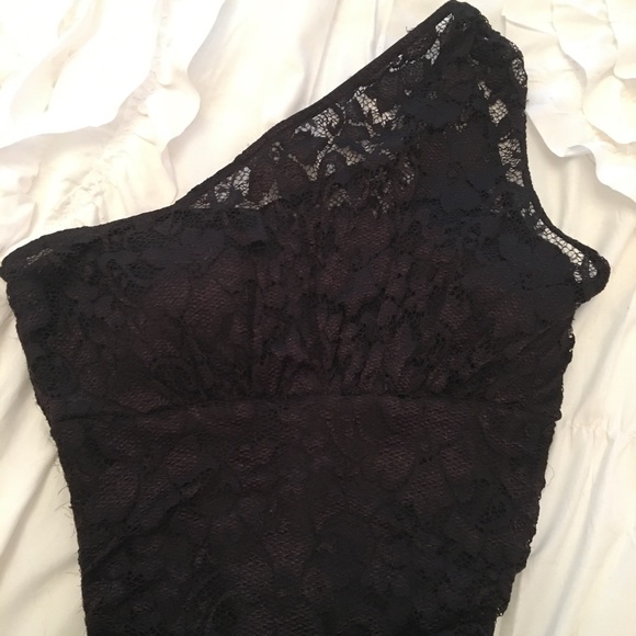 Black Lace Covered One Shoulder Mini Dress Size S - Picture 2 of 3