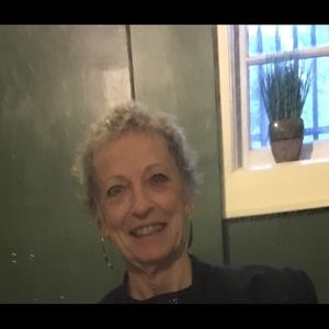 Meet your Posher, Miriam