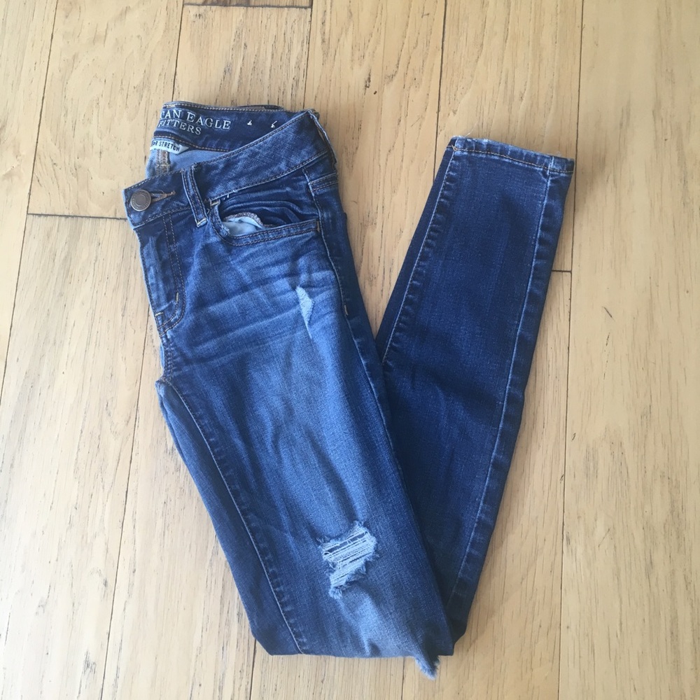 American Eagle Dark Wash Ripped Jeans