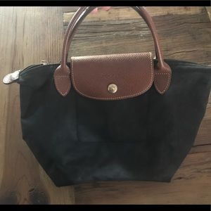 Black small longchamp bag