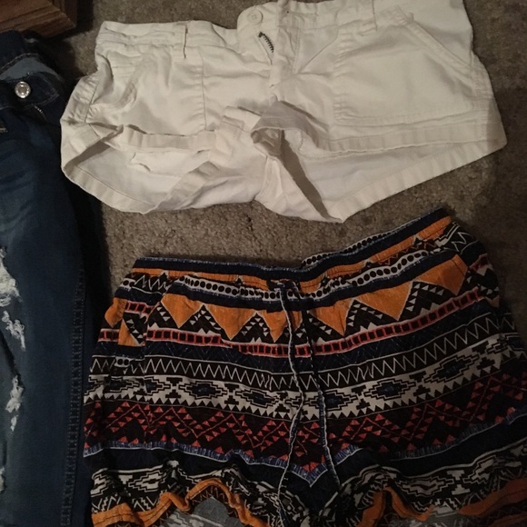 Clothes size S-M - Picture 6 of 7