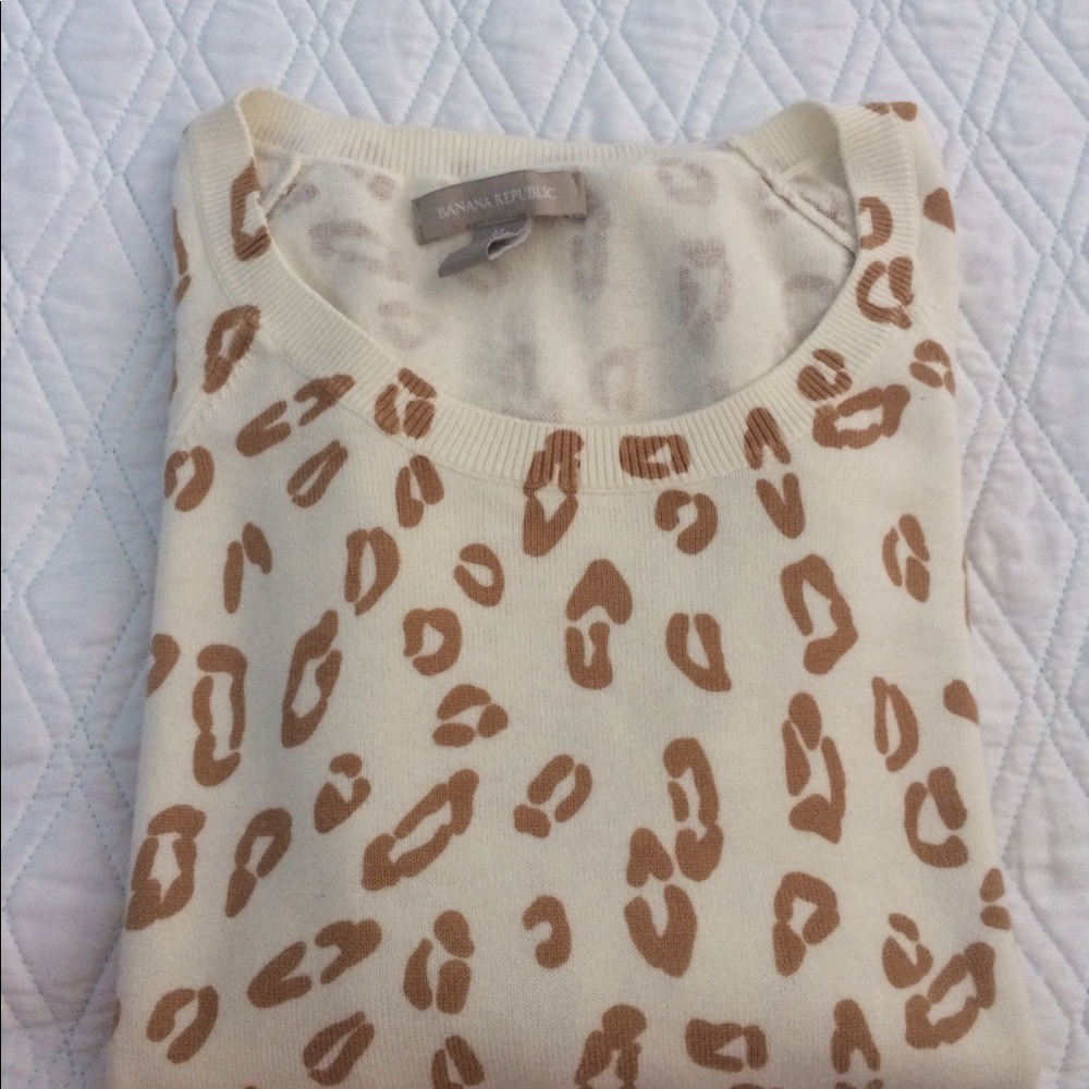 Printed banana republic sweater