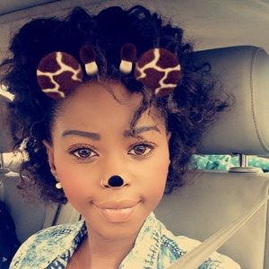 Meet your Posher, Sampa