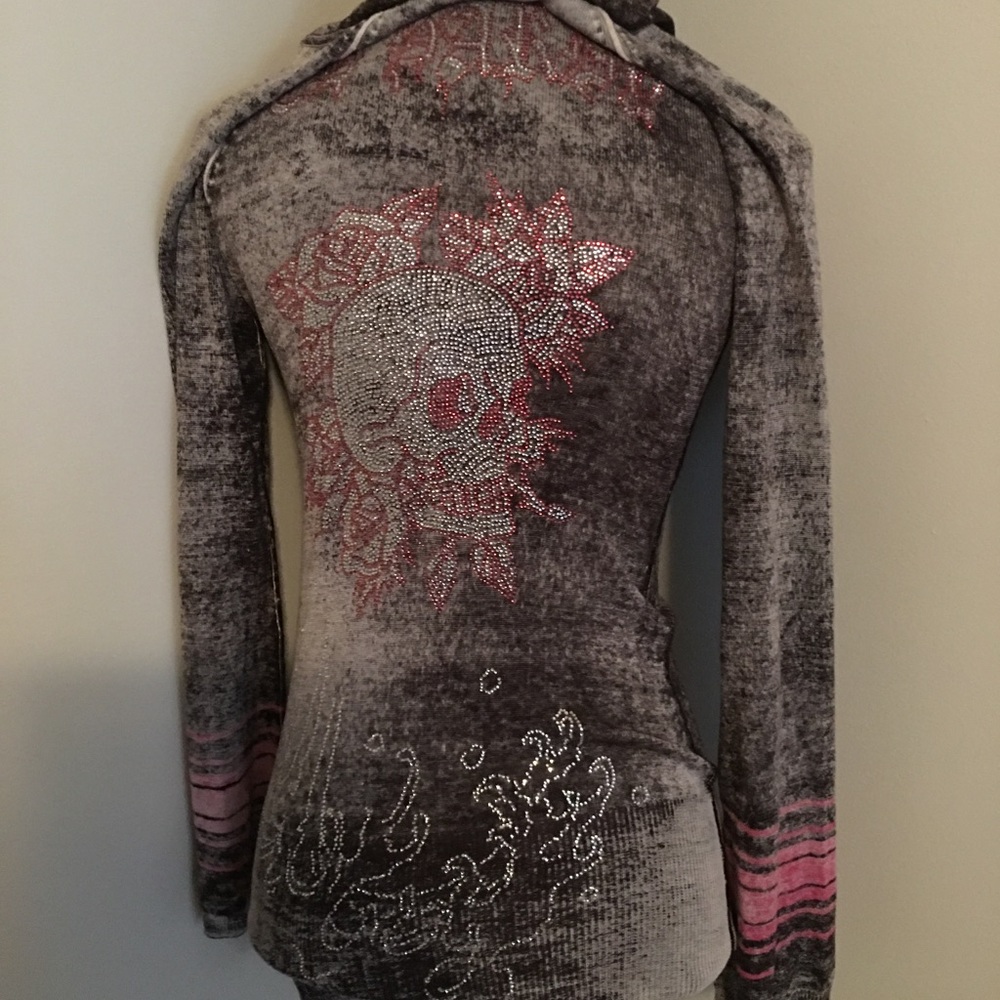 ⭐️Ed Hardy long sleeve hoodie💀