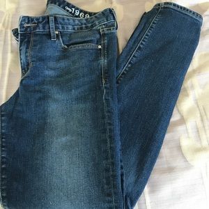 Gap Always Skinny jeans size 12 L!