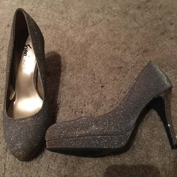 Homecoming/Prom shoes - Picture 1 of 2