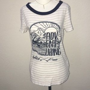 🤩5 for $25 SALE🤩 Adventure Wild and Free Tee