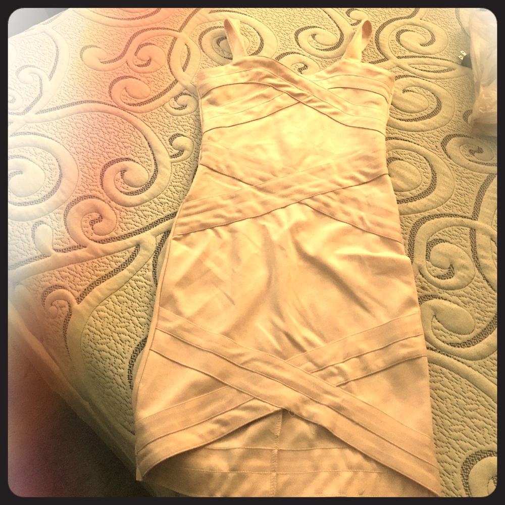 Super cute cotton candy pink dress.