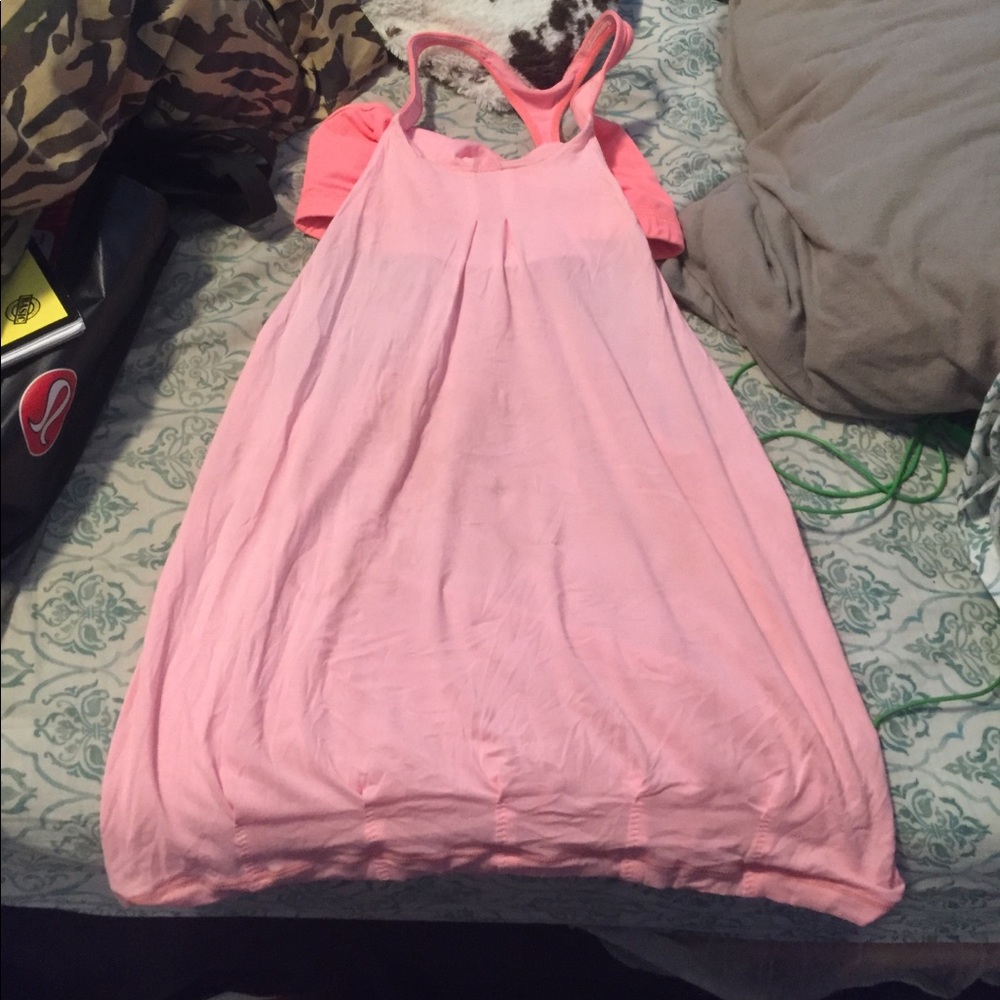 Lululemon tank top