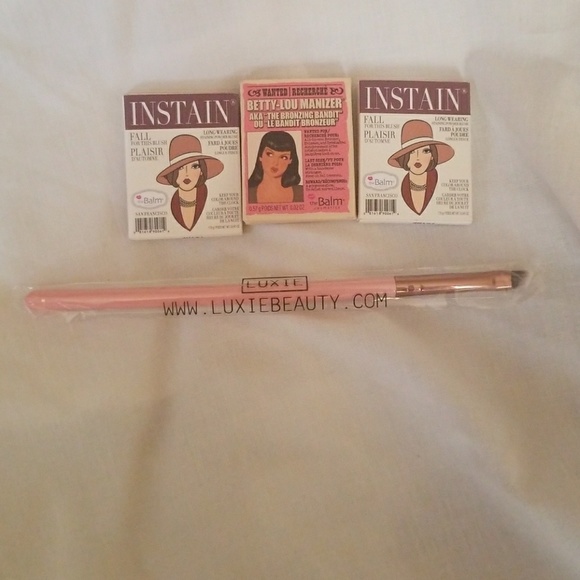 makeup bundle - Picture 2 of 4