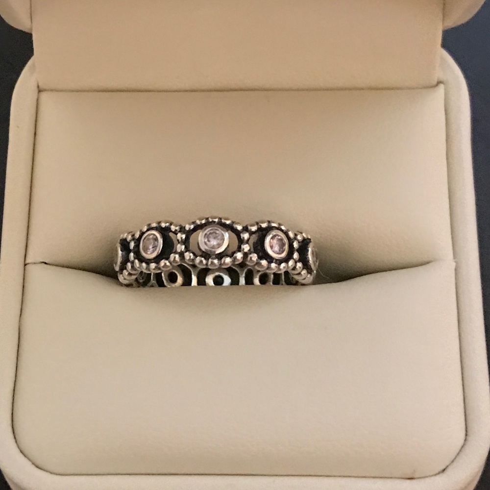 Pandora Her Majesty Ring