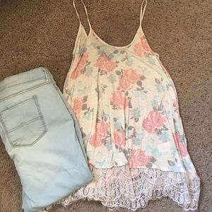 Floral lace tank top