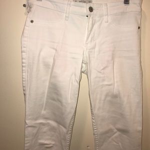 White Abercrombie skinny jeans