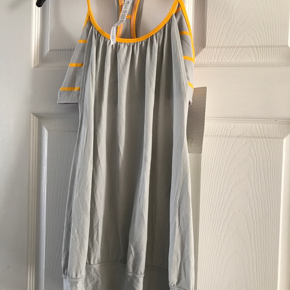 Lululemon No Limits Tank (NWT sz 6)