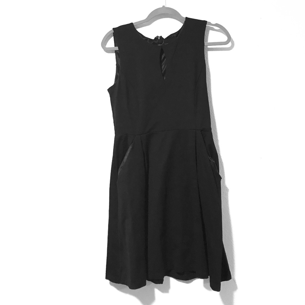 Cynthia rowley black mini dress with pockets