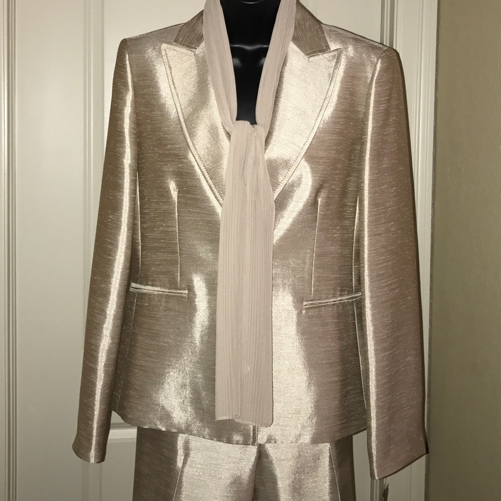 Kasper Desert Matte Gold 2-Piece Suit