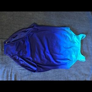 New Lands End ladies swimsuit 16 LONG