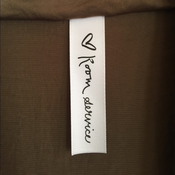 Brand New Long Taupe Robe Duster w/ Belt! - Picture 3 of 8