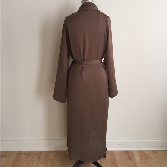 Brand New Long Taupe Robe Duster w/ Belt! - Picture 7 of 8