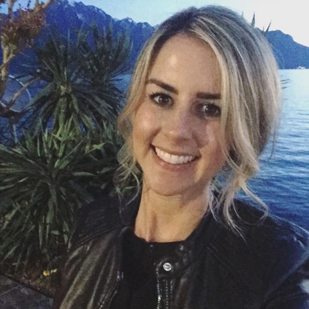 Meet your Posher, Casey