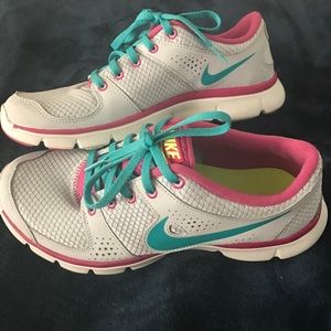 Women's Nike Flex Experience- Worn Once!