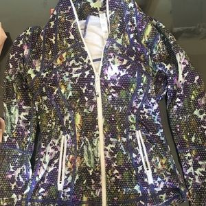 1 hour sale 🔥Lululemon Runbeam Zip Up Floral