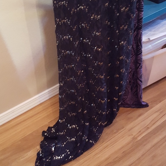 New beautiful long sequins gown navy blue - Picture 2 of 4