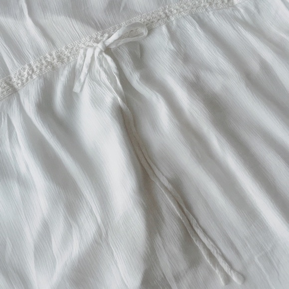 5⭐️NWT ivory boho lace/string oversized blouse - Picture 5 of 6