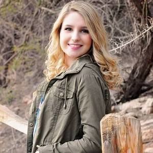 Meet your Posher, Hailey
