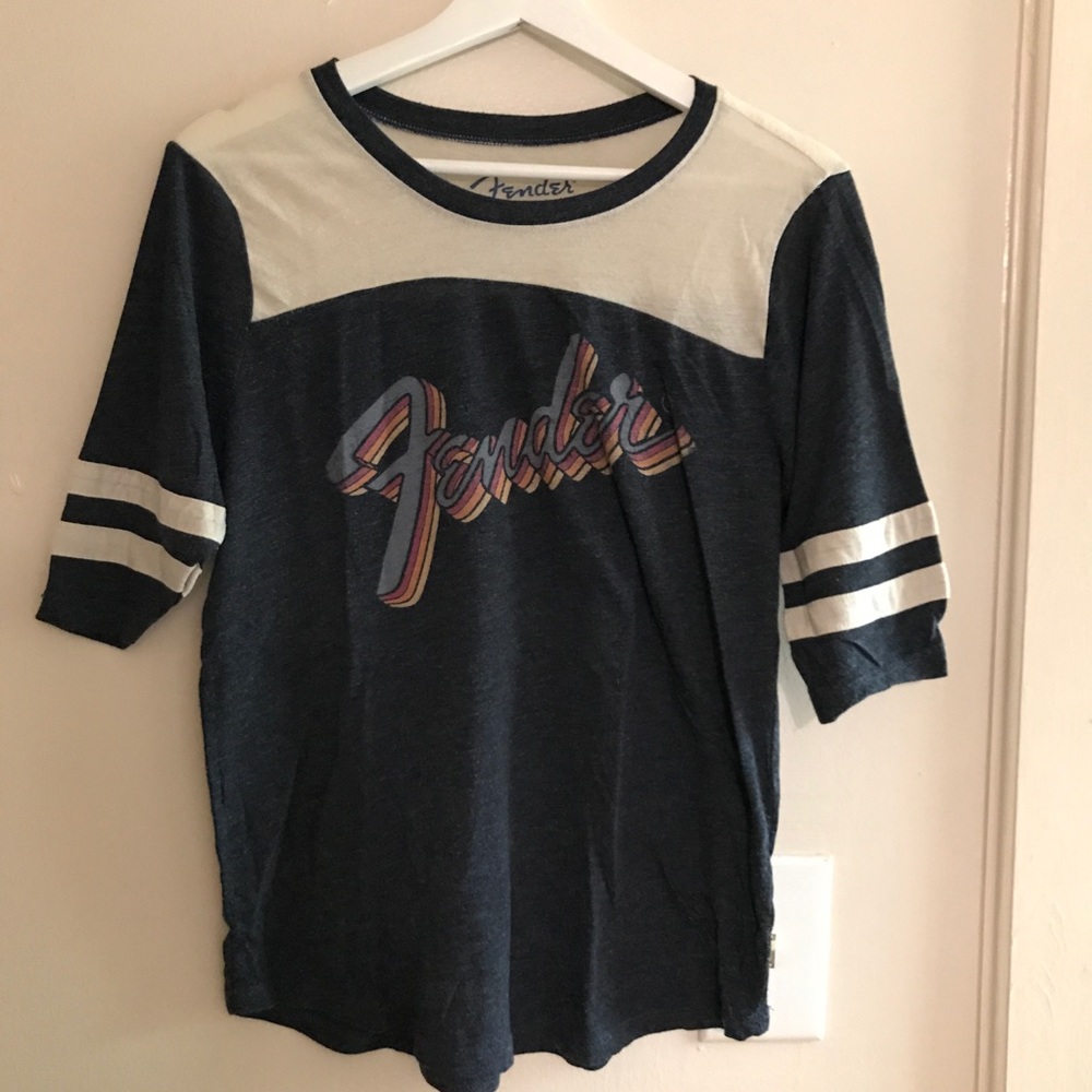 Fender Guitar 70s style graphic Tee