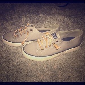 Sperry shoes