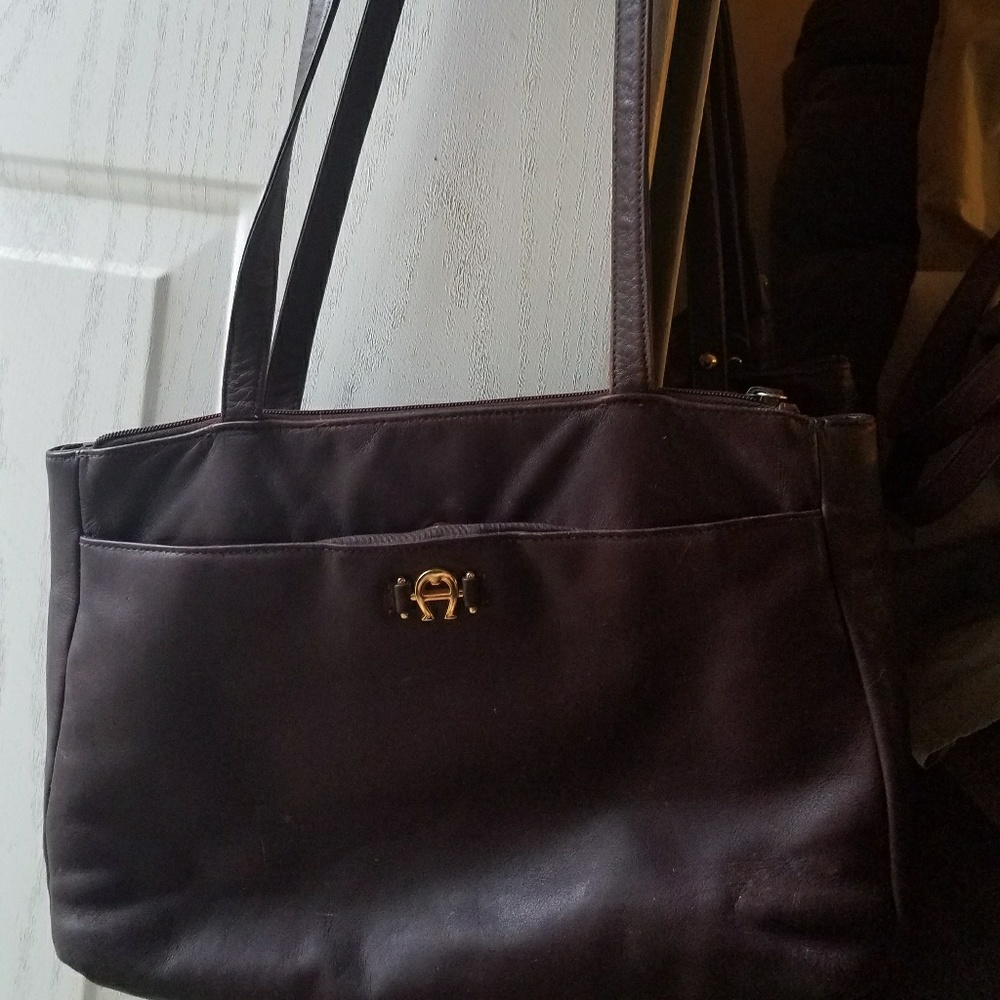 Aigner handbag w/matching wallet & cig case