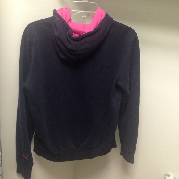 🎉HOST PICK!🎉Puma navy blue and hot pink hooded sweatshirt - Picture 3 of 8
