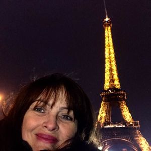 Meet your Posher, Mirtha