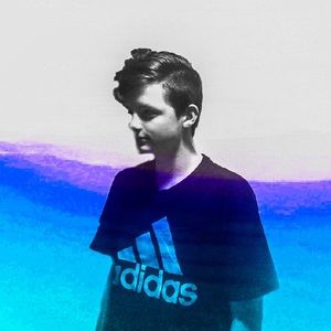 Meet your Posher, Alejandro