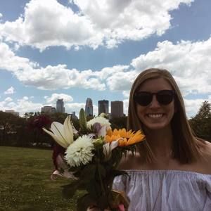 Meet your Posher, Lauren