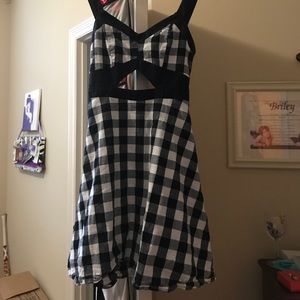 Charlotte Russe XS black&white plaid dress
