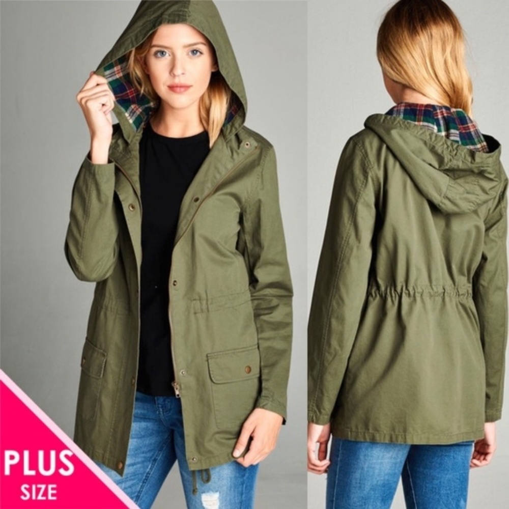 PLUS SIZE Plaid Hooded Utility Jacket