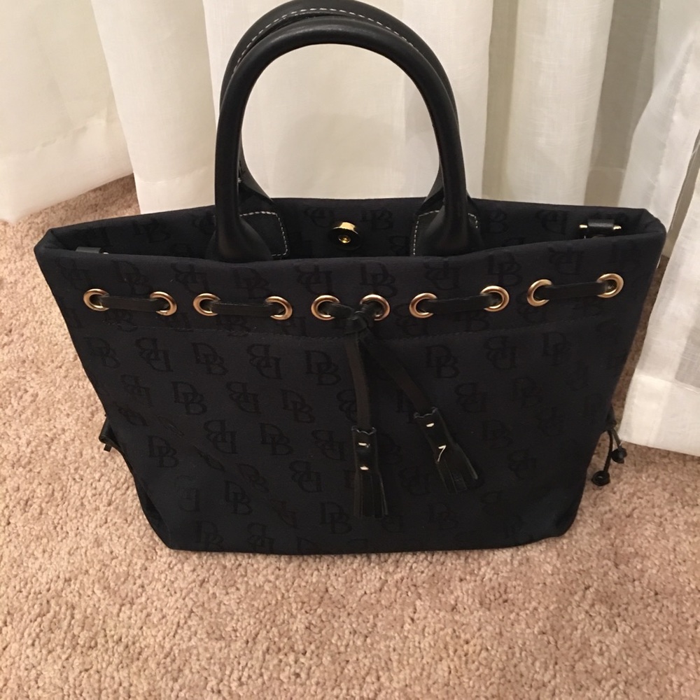 Dooney and Bourke Handbag