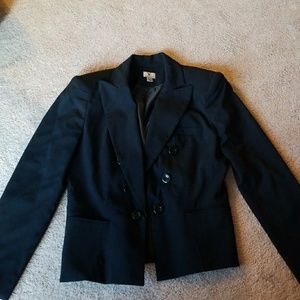 Black blazer, suit coat. Only Worn once or twice