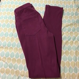 Purple leggings/pants