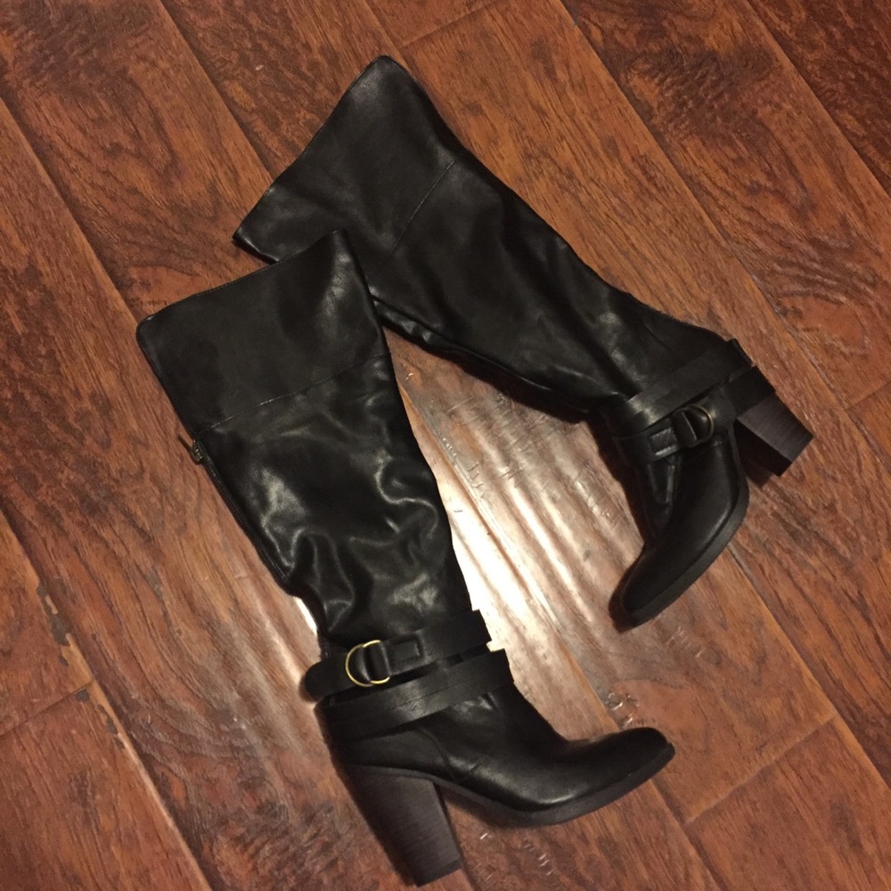 Knee high black boots